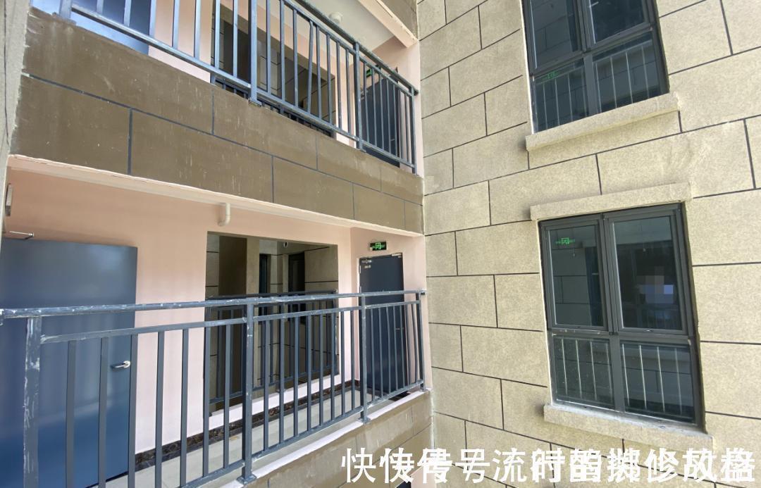 连廊|别人买房都不喜欢连廊,我哥们却专挑连廊户型买,住了一年说真香