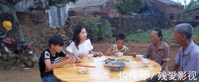 節(jié)目主持人|廣東電視臺節(jié)目主持人黎綺雯越來越有魅力,她才是廣東不老女神