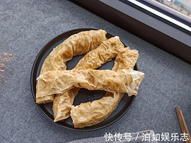 天冷了，蒸一锅解馋又暖和的好菜，揭开锅盖那一刻，太香了