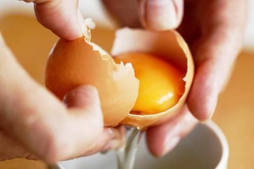 糖心蛋|宝宝吃鸡蛋营养高?吃错了反而会影响健康,你别随便给宝宝吃鸡蛋