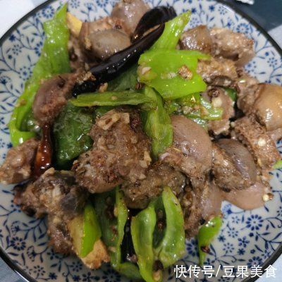 这辣椒炒海腚 爆炒海葵连吃3天了！明天还想吃