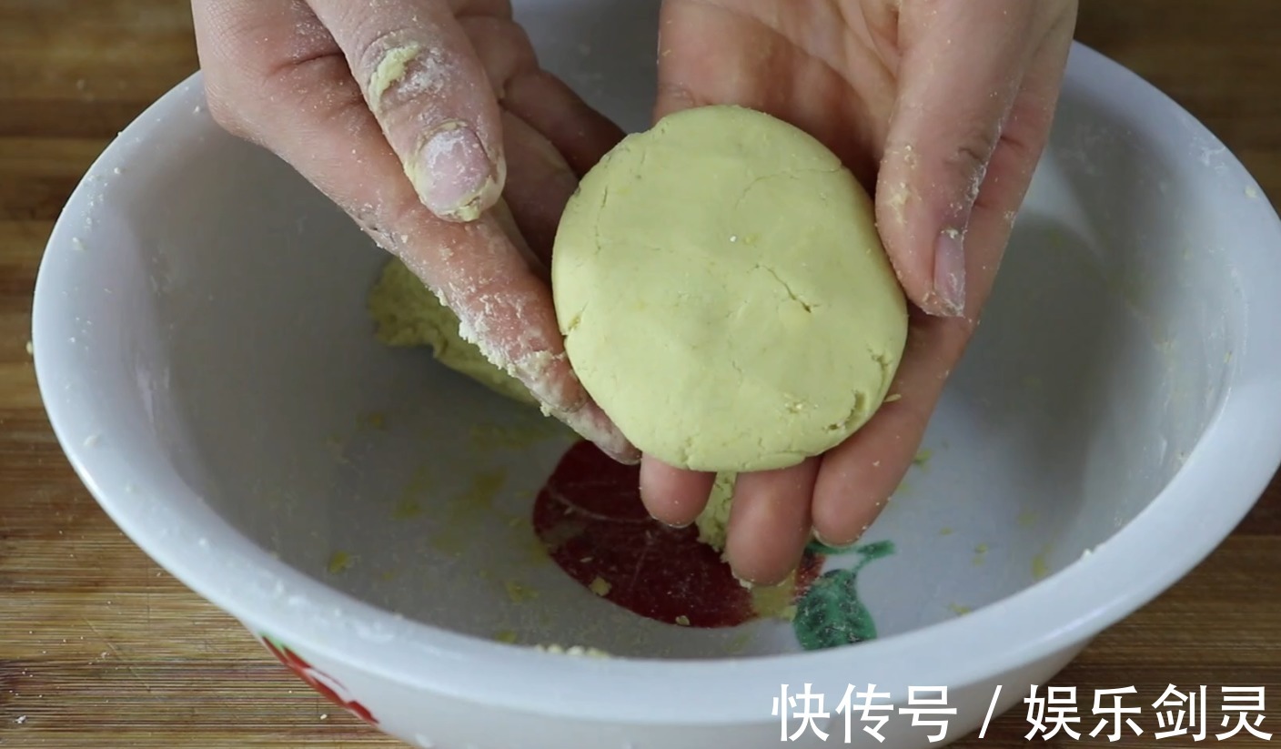 糯米粉|吃了半辈子红薯，这做法真是第一次见，软糯香甜，孩子爱吃