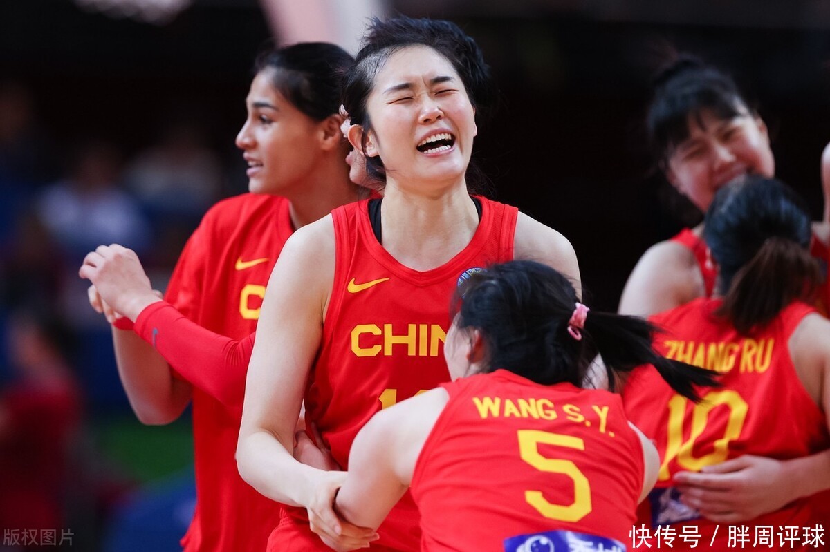 中国女篮再添两大巨星，WNBA妖卫+60分女战神，郑薇或掀翻美国队