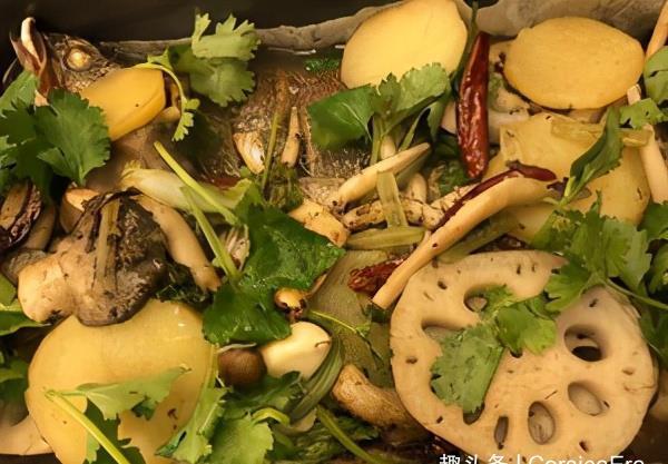 烤鱼|外面的烤鱼好吃,但是又贵,又怕不卫生,今天教你做家庭版烤鱼