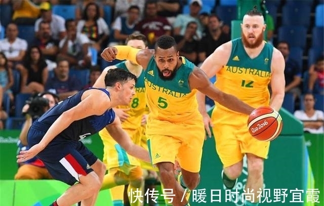 胡金秋|中国男篮亚洲杯要练兵成绩两不误 目标争二保三 杜锋或召回两张牌
