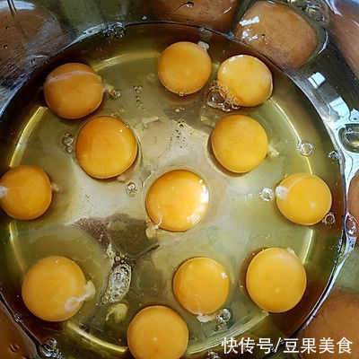 舌尖上的中国,秒杀一切的红枣核桃糕!!能占一席之地