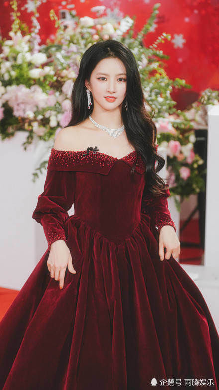 硬糖|硬糖少女行程首曝光,团体资源反超THE9,出道第一天就参加新综艺