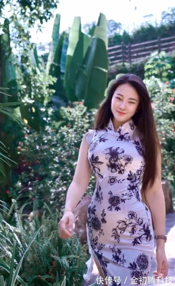 蕾丝|小姐姐穿上旗袍造型，散发高级感，行走间魅力尽显