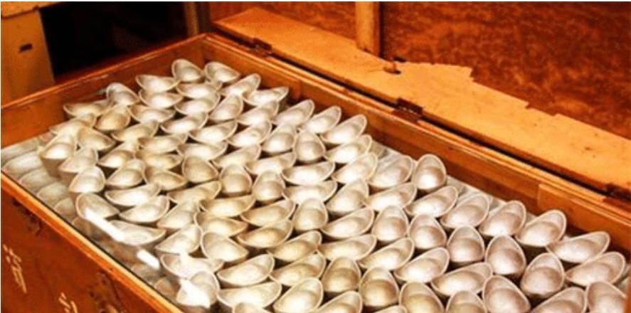 古人下馆子,吃完留一锭银子就走,店小二为何不拦若不够咋办