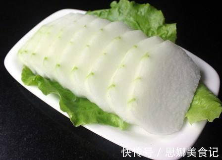 养生|湿气重的人,常吃2种食物,常喝1种水,排出湿气,有助于养生