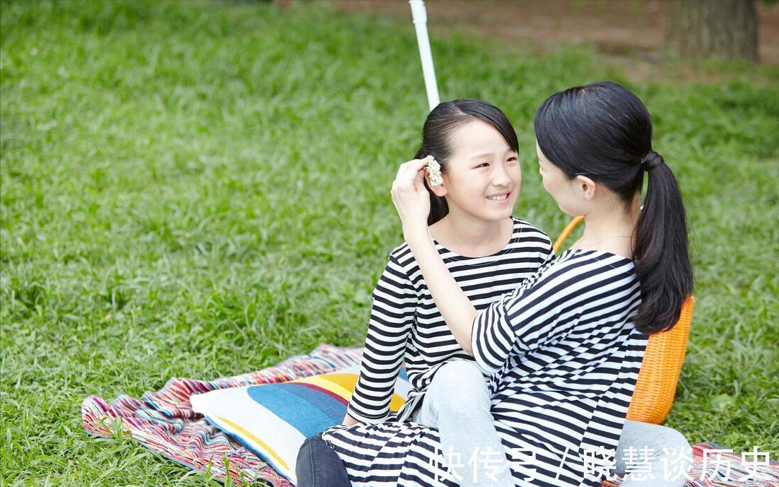 孩子|为什么孩子被你打了,还哭着要你抱?原因由我这个成年人告诉你