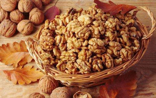 薄皮|提个醒,核桃加一物,胜吃补药无数!不懂吃就亏大了!