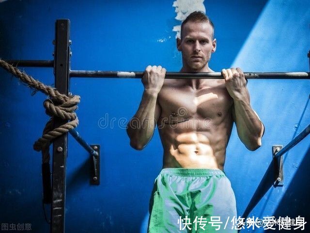 弹力|引体向上拉不上去怎么办？做好5个动作，快速提升引体向上数量