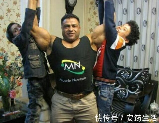 健美选手|这位世界级顶尖的健美选手, 他的健美生涯让人敬佩!