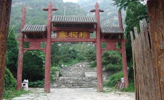 四大|古代最牛女将,53岁挂帅出征,死后山崖滴泪,位列四大巾帼英雄