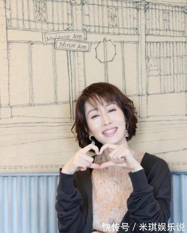 空气刘海 女人过了40岁就别再留“黑长直”,这5款发型,让你从阿姨变少女