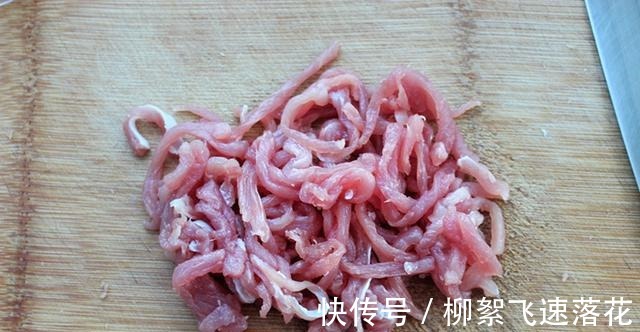里脊肉丝|秋季别错过这菜，每天炒一盘，营养特全面，天天吃都不腻，太香了！