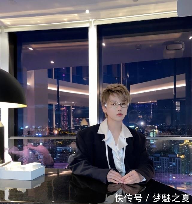 迪丽热巴|最美面孔喻言反超孔雪儿成新门面,热巴排名最高,第一实至名归