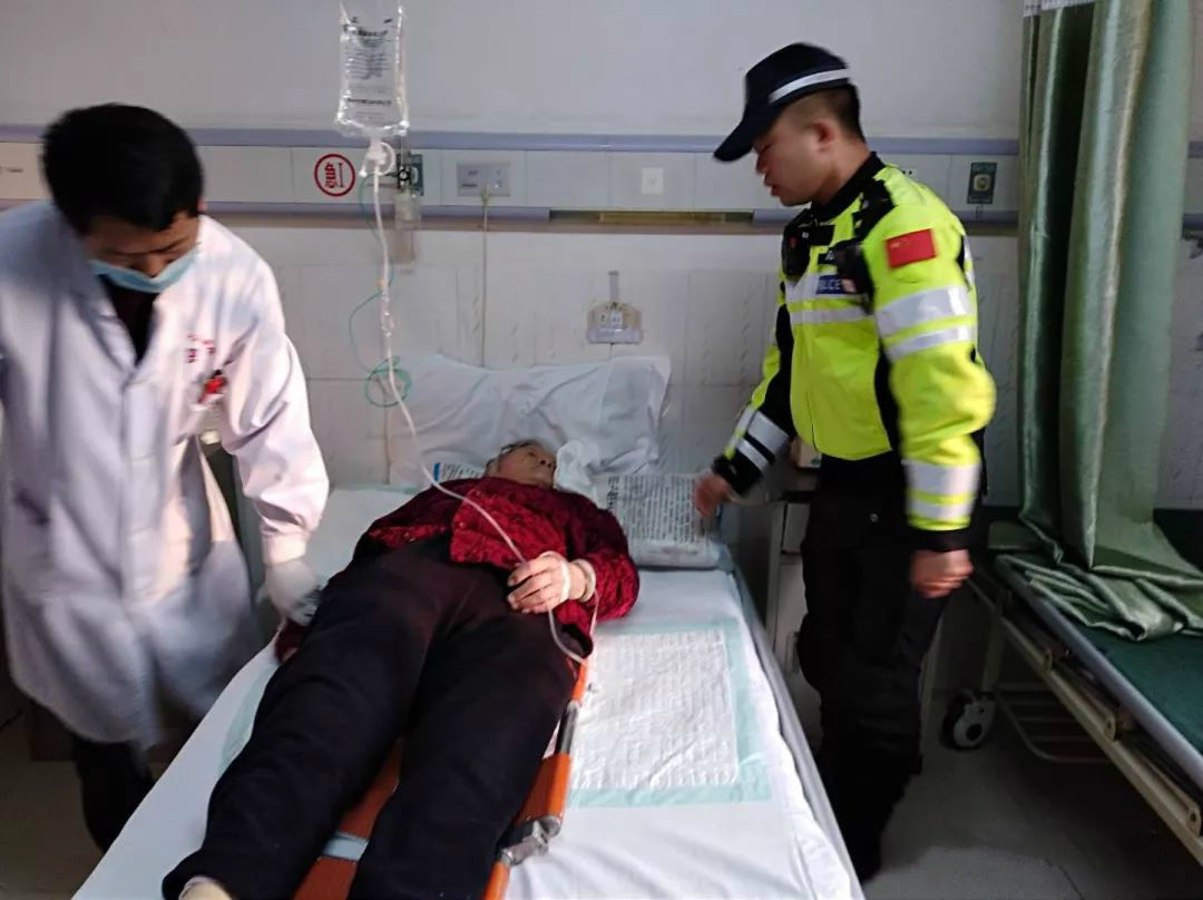 老人|家里老人突发脑溢血咋办？本文教您急救方法，4个步骤记清楚了