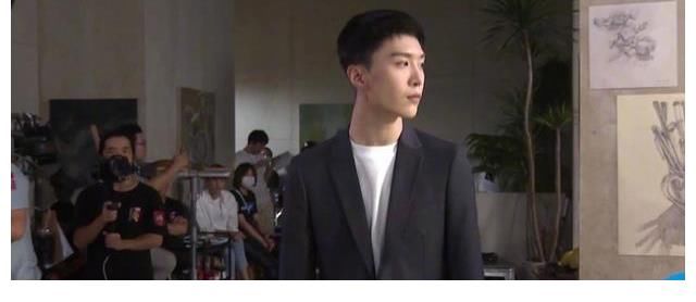 王晶說劉德華十年不吃米飯：那種日子不是人過的