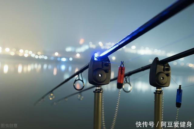 70岁的大爷，钓鱼也许是幌子，人家玩的是装备，件件价值不菲