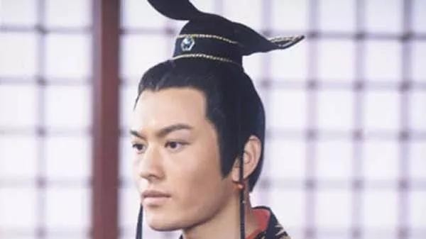 始皇帝|秦朝亡于始皇帝，汉朝亡于汉武帝，为什么说秦皇汉武才是真正的亡国之君？