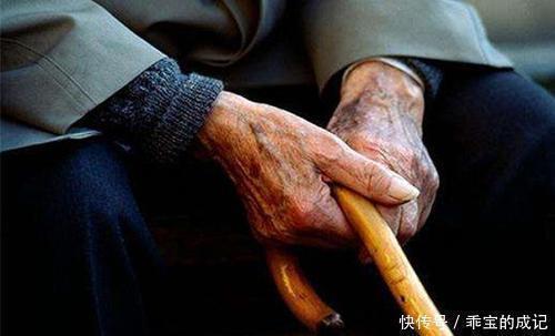 强哥|退休后,明事理的父母常有这两个举动,做子女的算有福气了