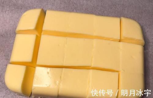 纯牛奶|全网都在做的烤牛奶,教你详细配方做法,一次成功,太好吃了