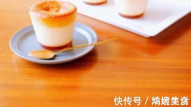 蜂蜜|半碗蜂蜜，4个鸡蛋，做出来的蛋糕，比芝士蛋糕还要嫩滑好吃