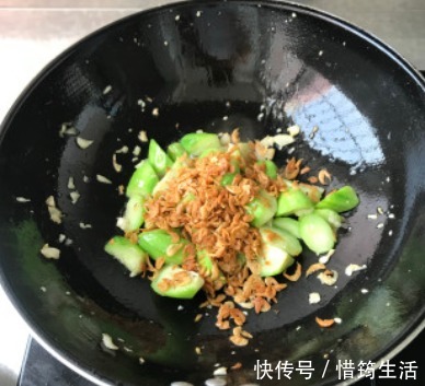 夏季|夏季，吃西瓜都不如吃它，鲜香美味又解暑，营养高不油腻，好吃！