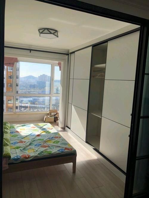 横梁|见过最奇葩的装修,洗衣机放厨房,餐厅上悬横梁,客厅采光靠卧室