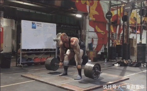 重量|健身男孩太壮了,穿上衣服都藏不住,怎么做到穿衣显瘦、脱衣有肉