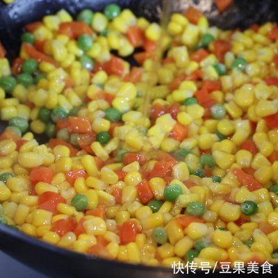  想要吃得健康，还是得吃松仁玉米