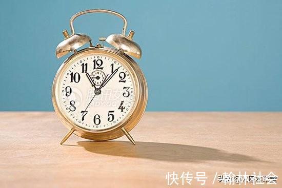 胆囊|早起不一定健康!做不到3点的早起,比熬夜更伤身