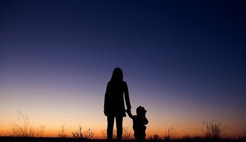 五首伤感的古诗词,写尽人间悲伤,读之潸然泪下