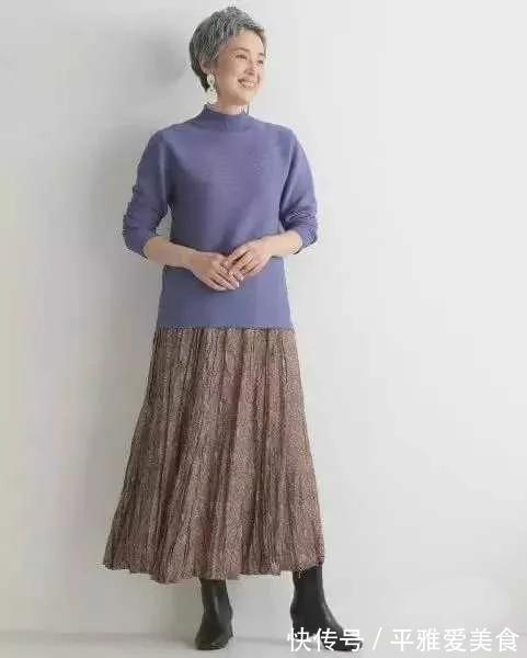 连体裤 60岁“最美奶奶”火遍全网,优雅气质又时尚,穿衣学她准没错