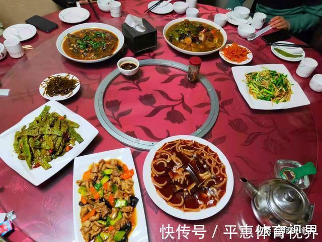 女朋友|南方小伙第1次陪女朋友回家，岳母点了这8道菜，网友：太寒碜