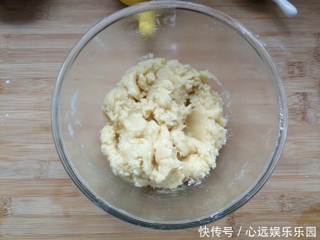 小点心|巧做花生酥,做法比所需配料还简单,一口一个酥的掉渣