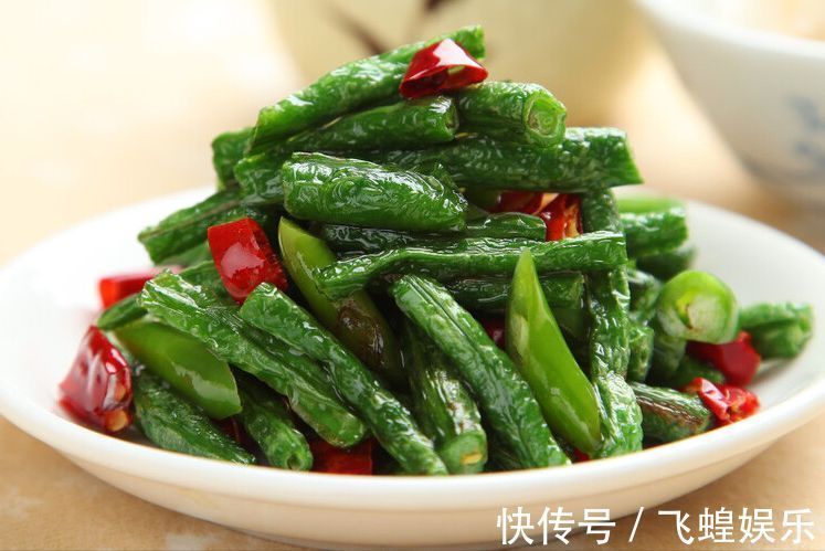爽口|炒豆角,不要焯水或者过油,下锅前多做1步,豆角翠绿爽口不发黑