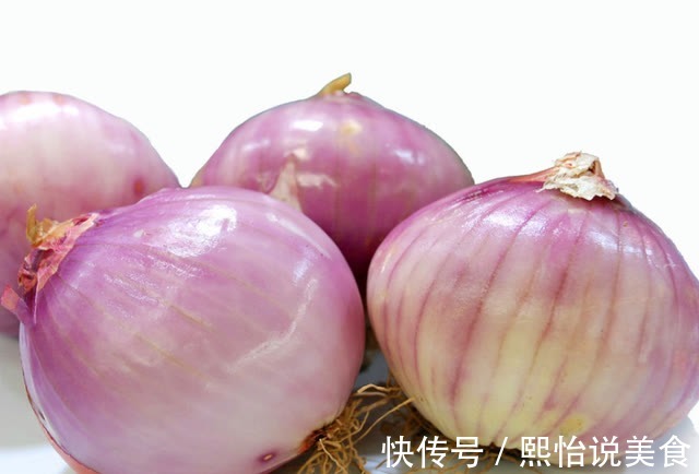 洋蔥|高血壓不能碰“洋蔥”提醒想要血壓平穩，5種食物可以經常吃