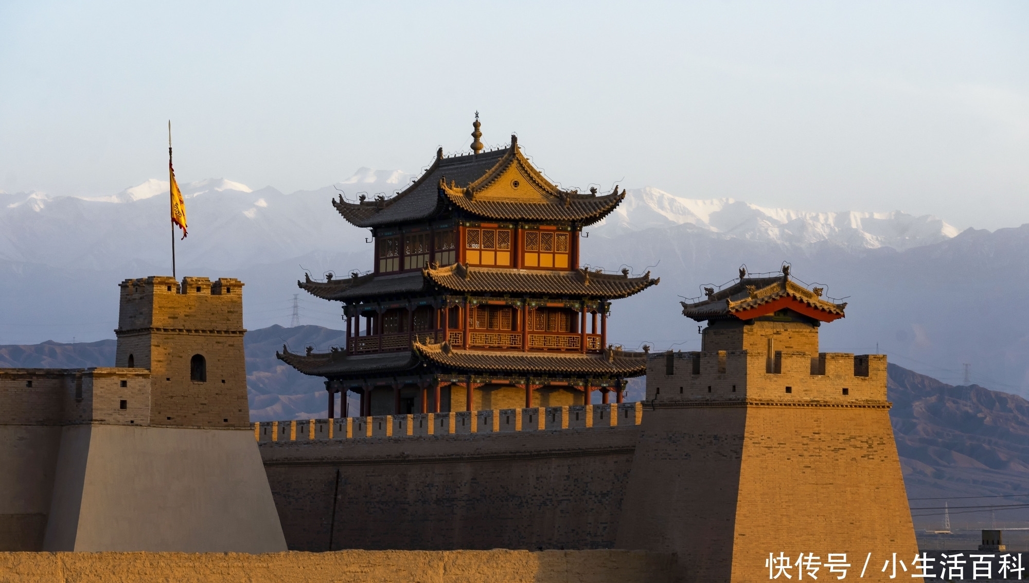 嘉峪关|万里长城最西端的城楼，虽然地处西北边塞，风格依旧精致华丽