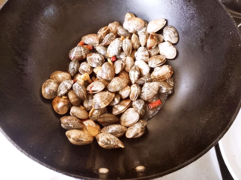 三伏天，喝酒配什么菜好这10道下酒菜有荤有素，啤酒白酒都配