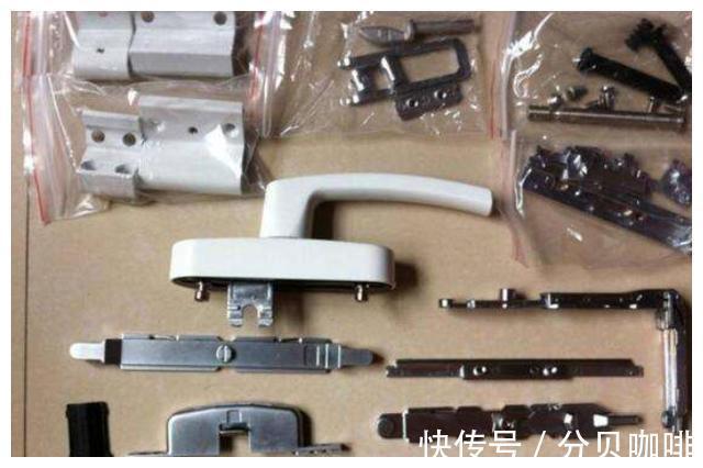 金刚网|阳台封窗,这5样材料你得买好,否则徒劳无功,漏水又漏风