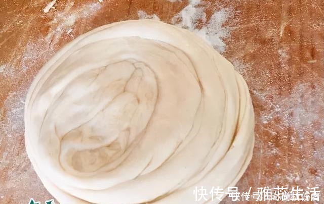 剂子|家常烙饼的正确做法，记住6个关键点，层次分明，外酥里嫩