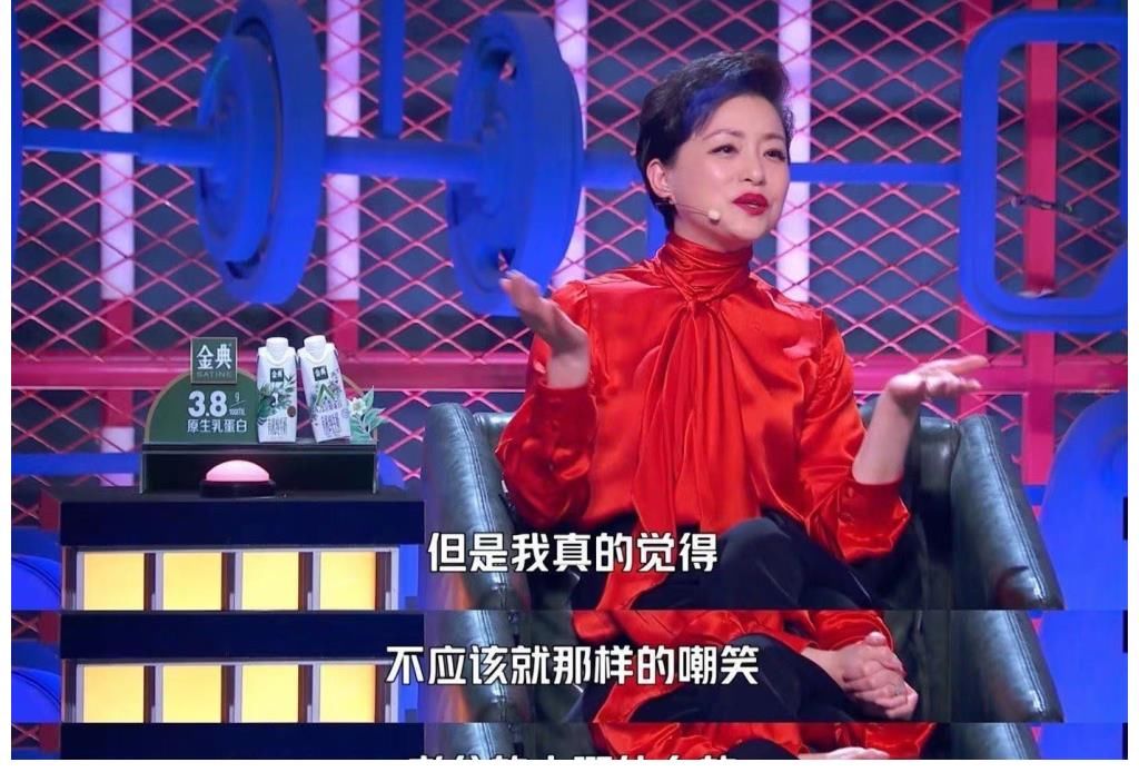 杨澜|李诞不该邀请杨澜参加《脱口秀大会》,杨澜对杨笠“双标”引争议