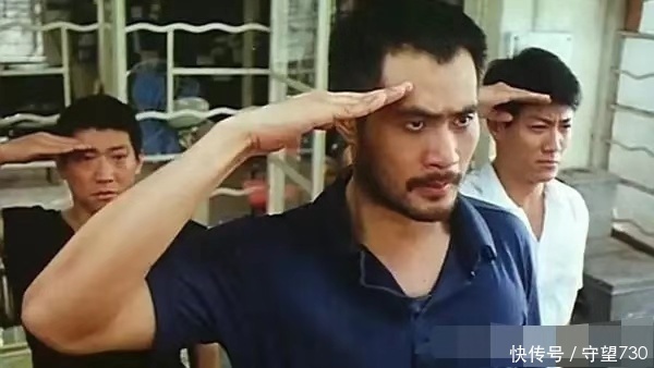 虬松劲罗衫湿 徐锦江,怎么和印象中相差这么多