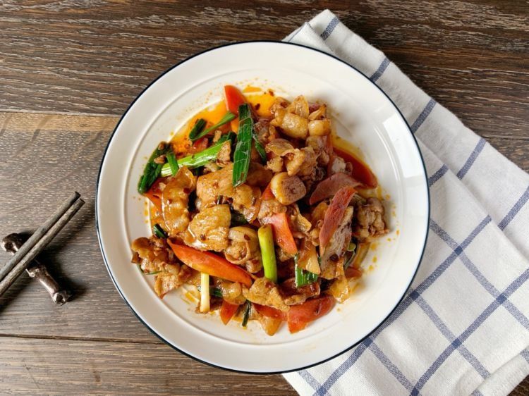 家常小炒肉，除了好吃下饭就是简单，厨房小白也能搞定