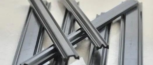 技巧|断桥铝的水很深？掌握这些技巧，选择断桥铝门窗不会被忽悠！