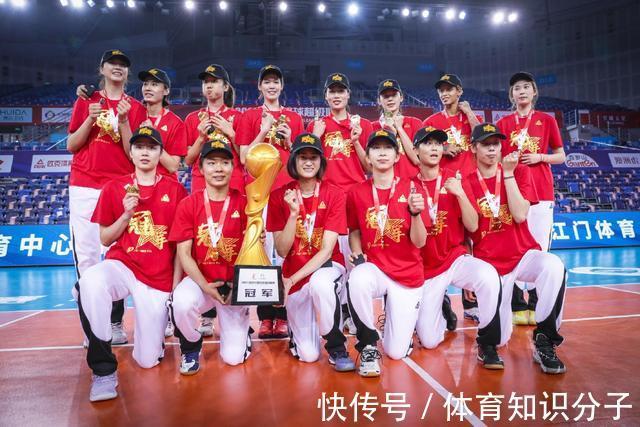 中国女排|王宝泉缔造天津女排八个纪录,不去接班郎平中国女排帅位可惜了!