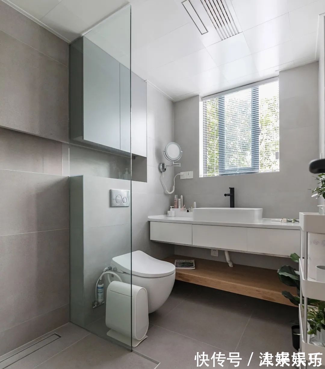 床头柜|103㎡现代简约,留白+原木+绿植,让生活悠闲舒适有故事